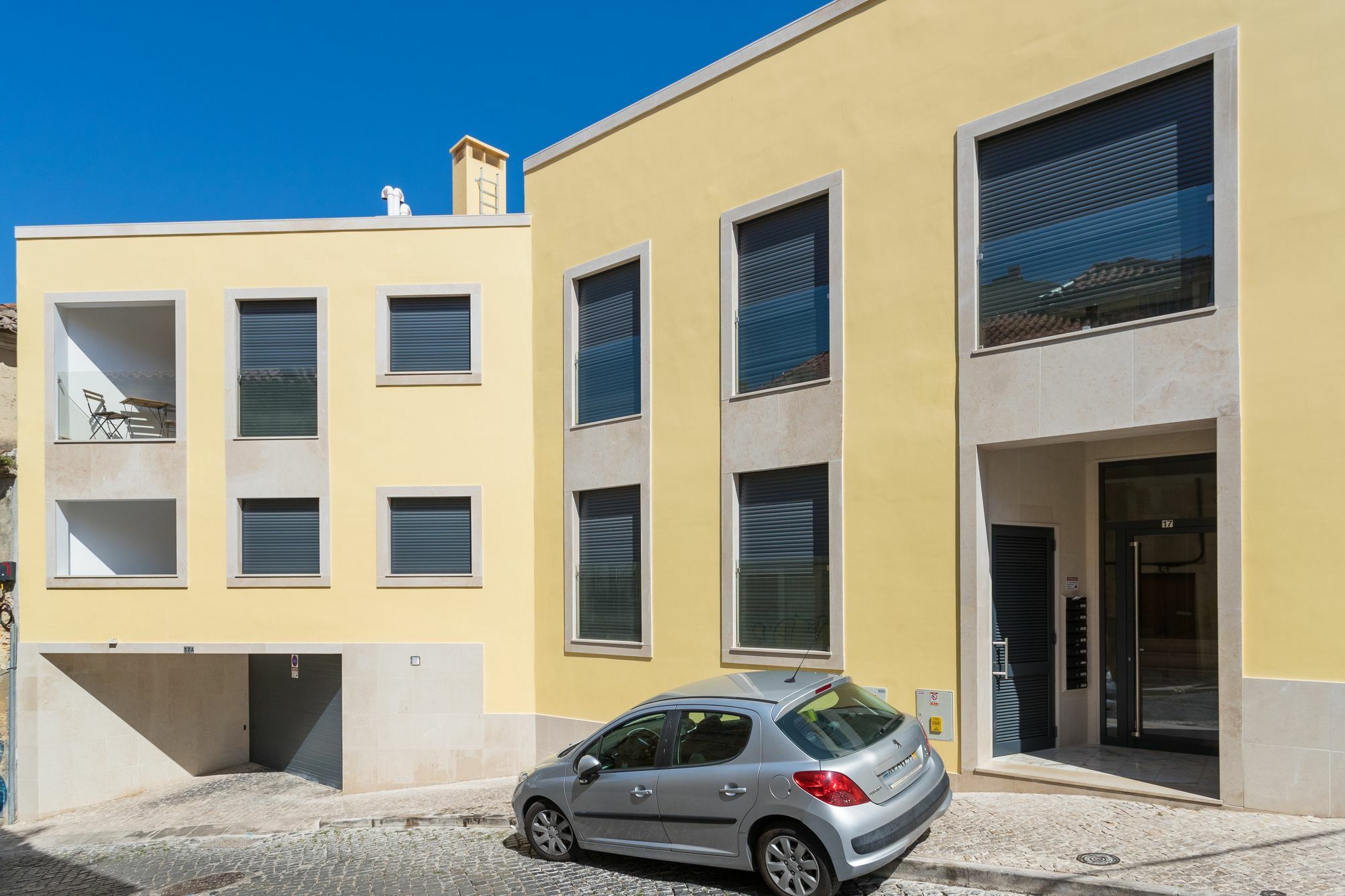Alfama Lounge By Lu Holidays